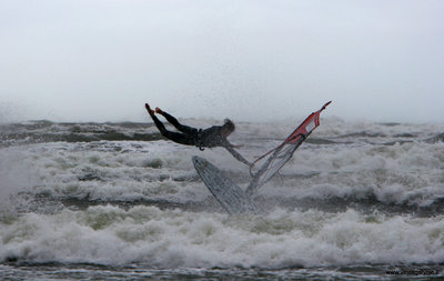 wave.jpg