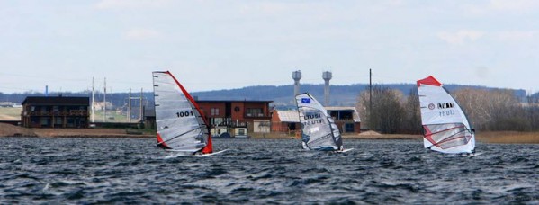 15315_426578239185_315536494185_5295856_1591187_n.jpg