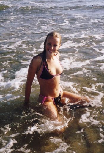 bikini.jpg